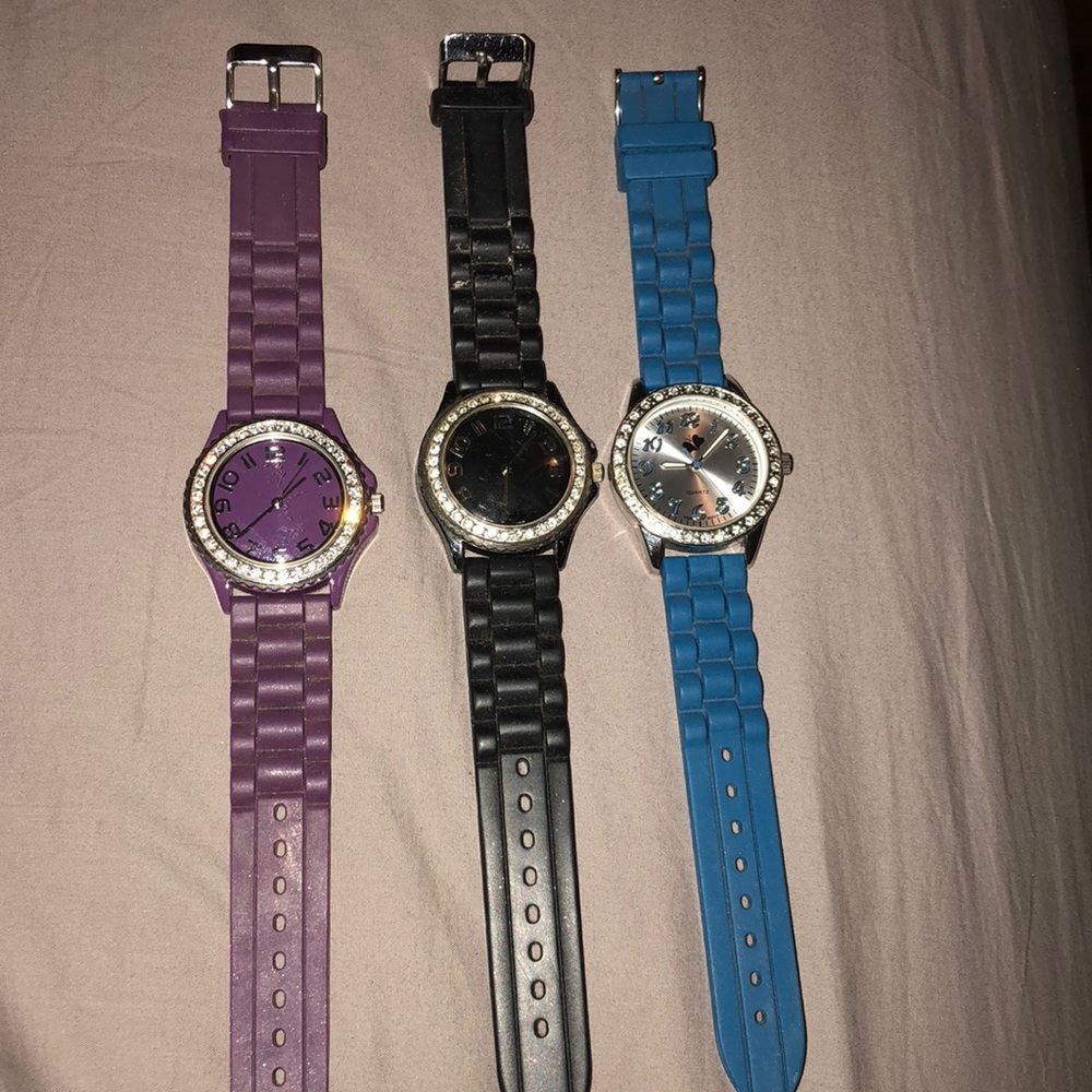 Pack of 3 watches
